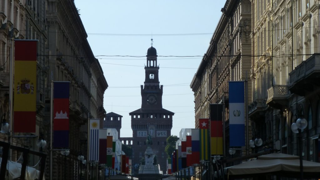 torredelfilaretecastellosforzesco.jpg