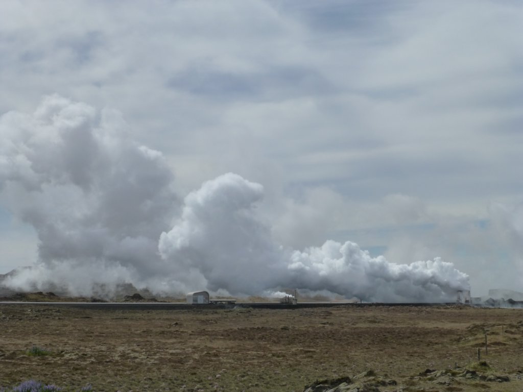 gunnuhvergeothermalarea5.jpg