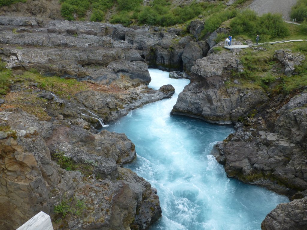 hraunfossar17.jpg