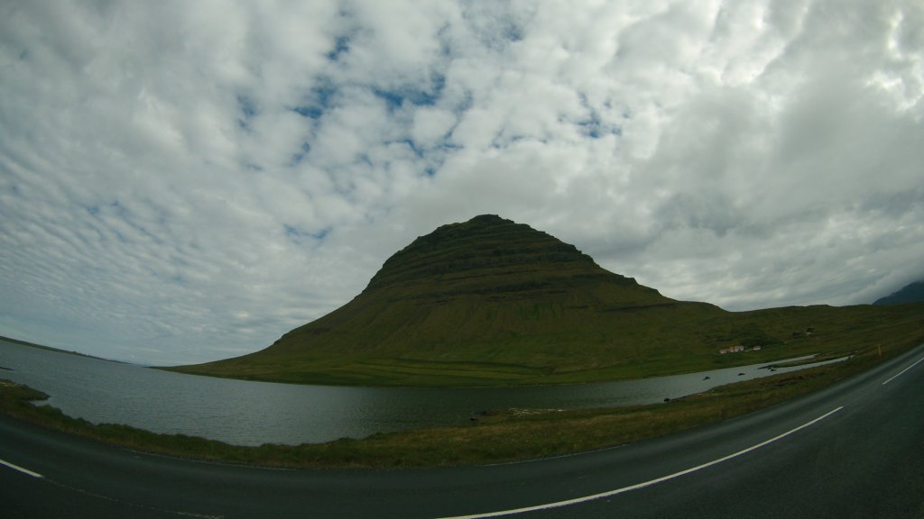 kirkjufellsfoss.jpg