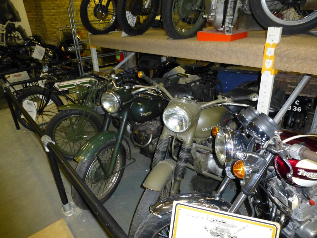 londonmotorcyclemuseumtriumph12.jpg