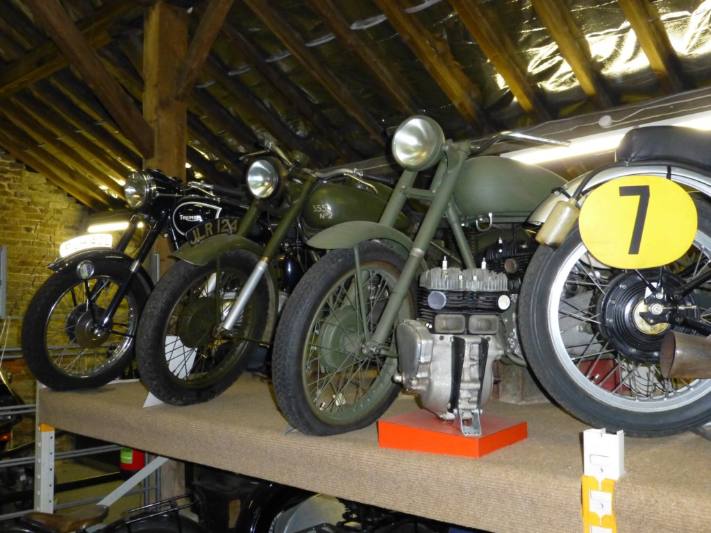 londonmotorcyclemuseumtriumph13.jpg