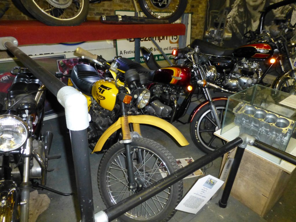 londonmotorcyclemuseumtriumph15.jpg