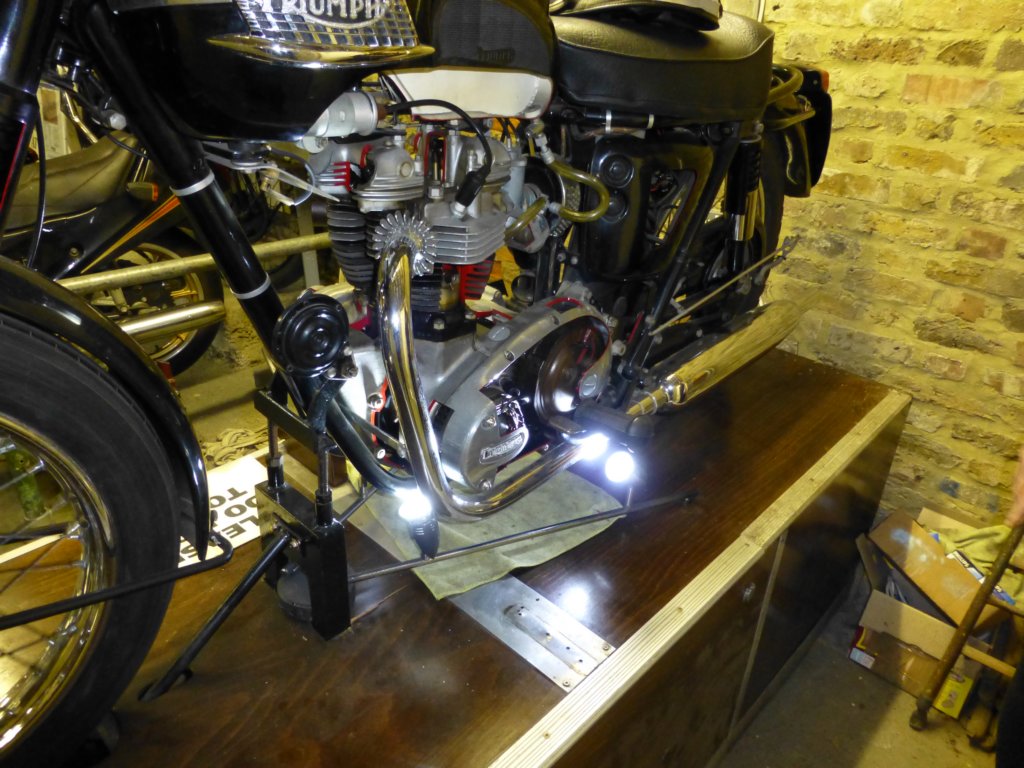 londonmotorcyclemuseumtriumph25.jpg