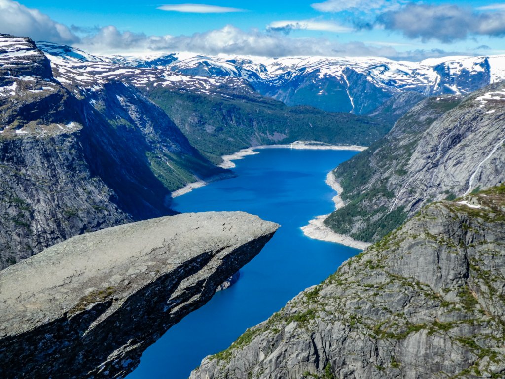 trolltunga46.jpg