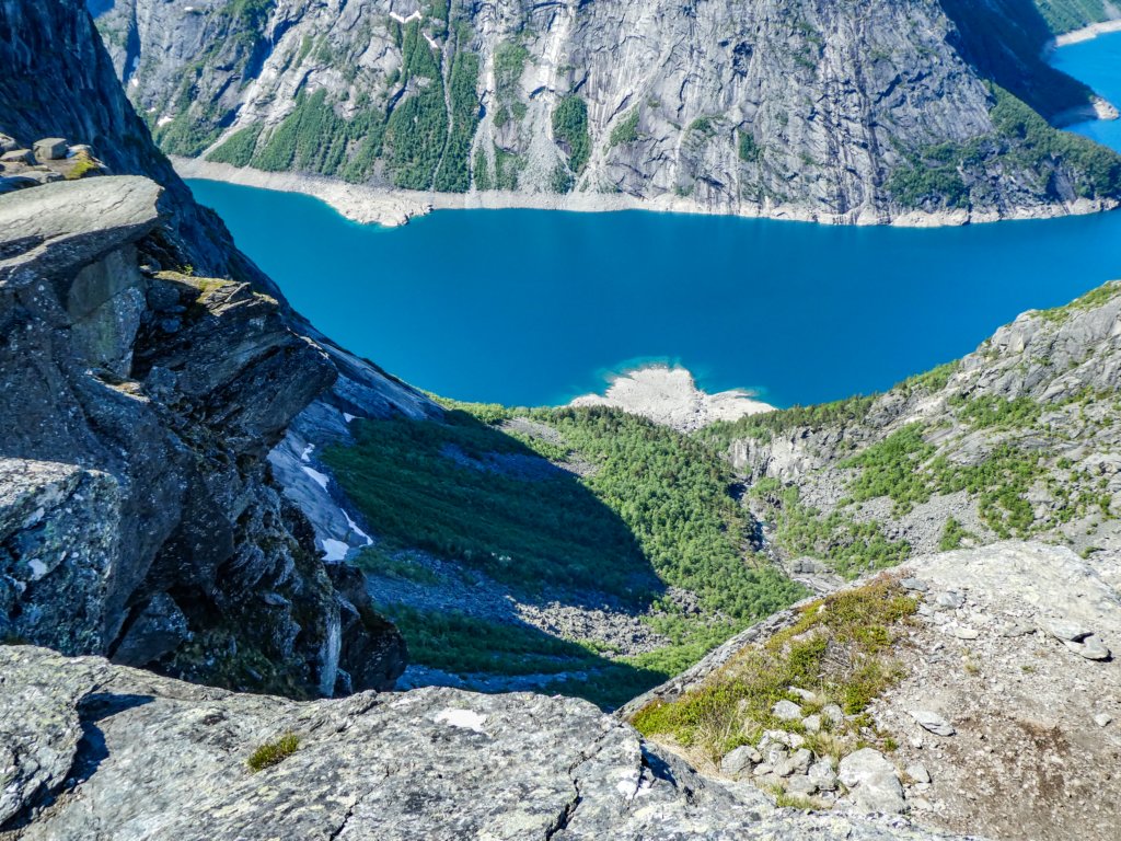 trolltunga50.jpg