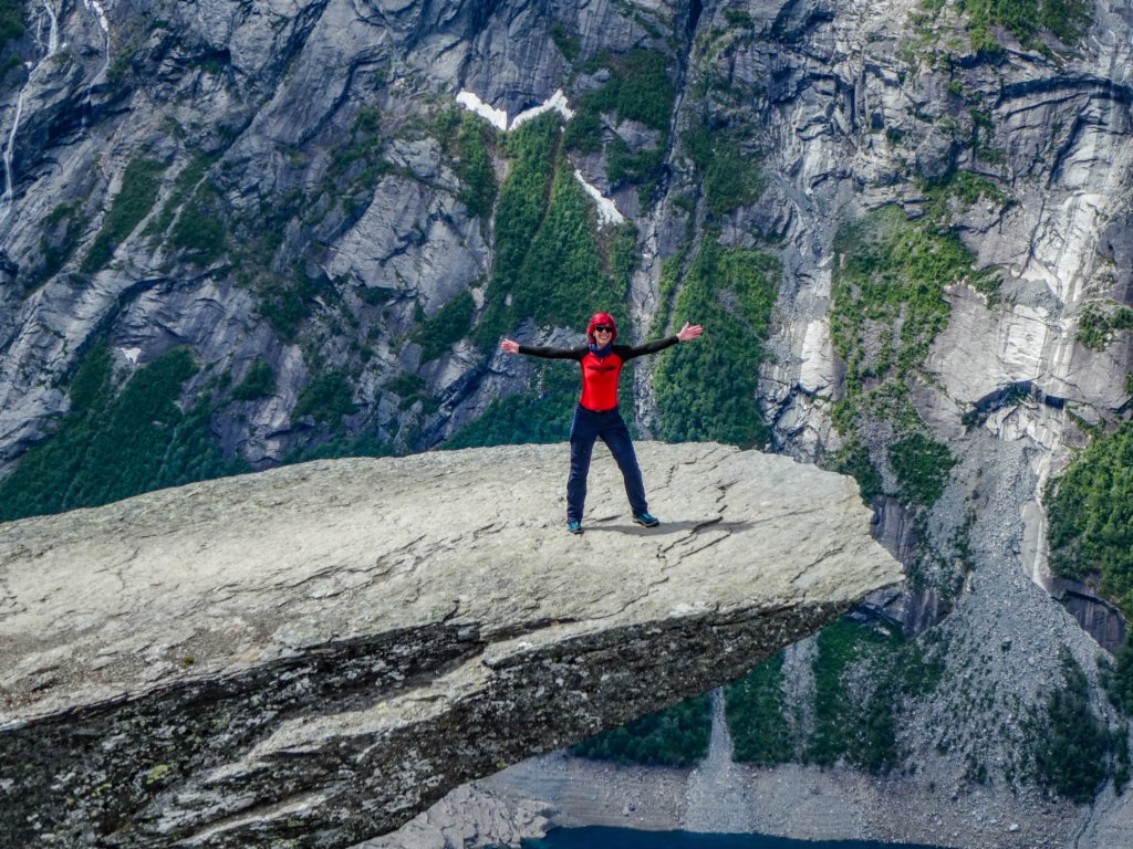trolltunga52.jpg